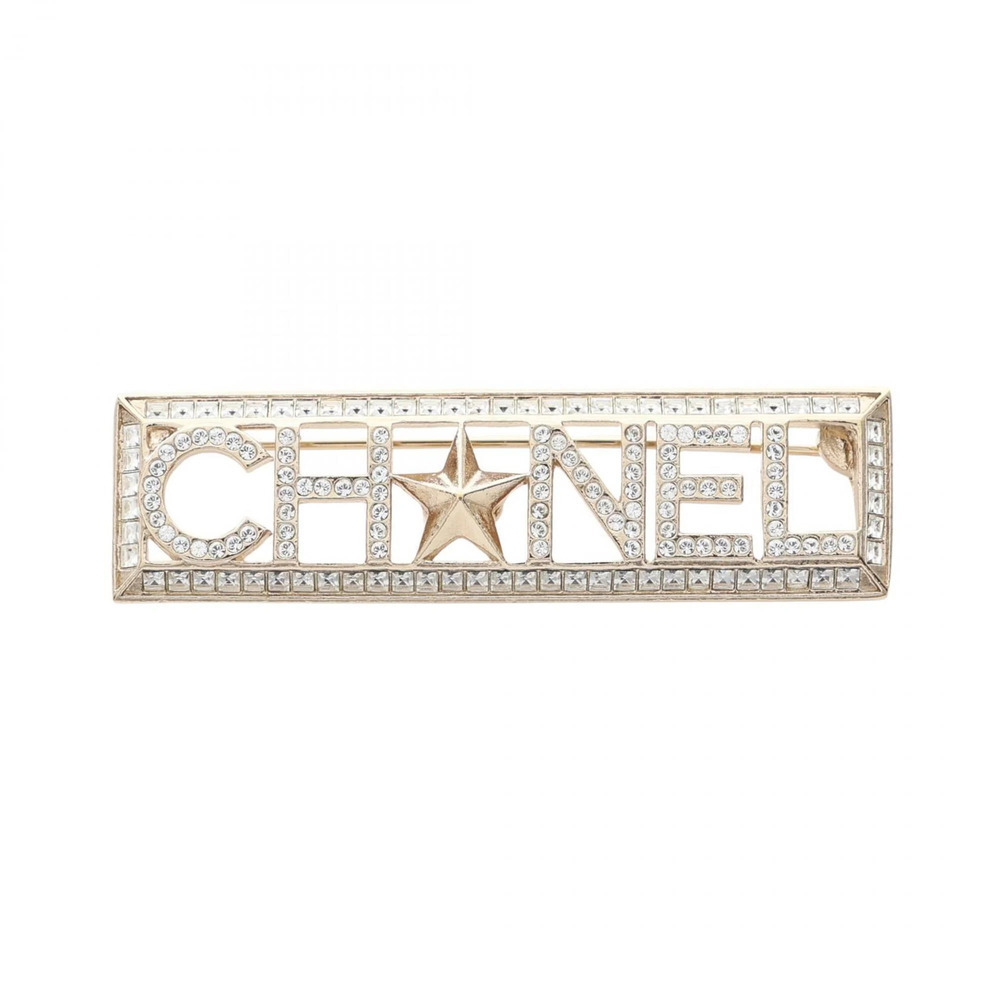 CHANEL White Brooch